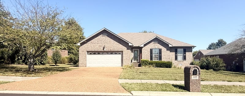 653 Weathervane Dr, Gallatin, TN 37066