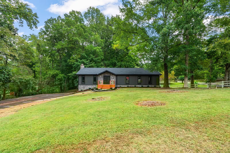 1005 Primrose Dr, Greenbrier, TN 37073