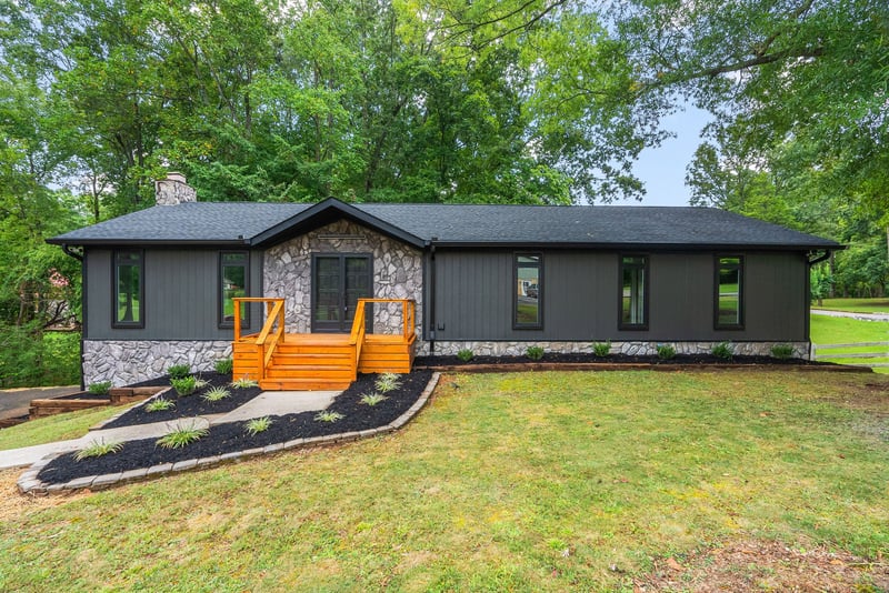 1005 Primrose Dr, Greenbrier, TN 37073