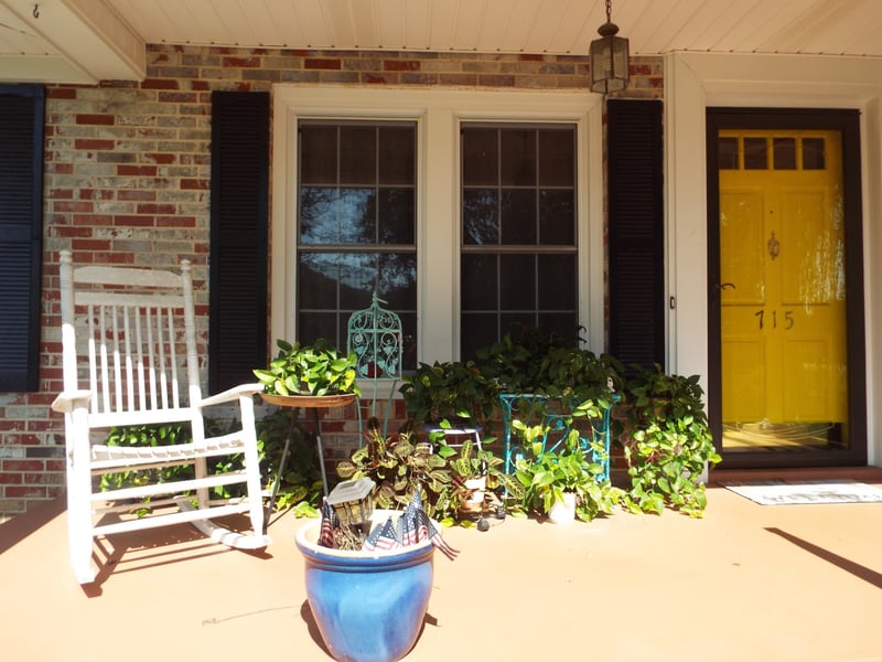 715 Poplar Bluff Rd E, Auburntown, TN 37016