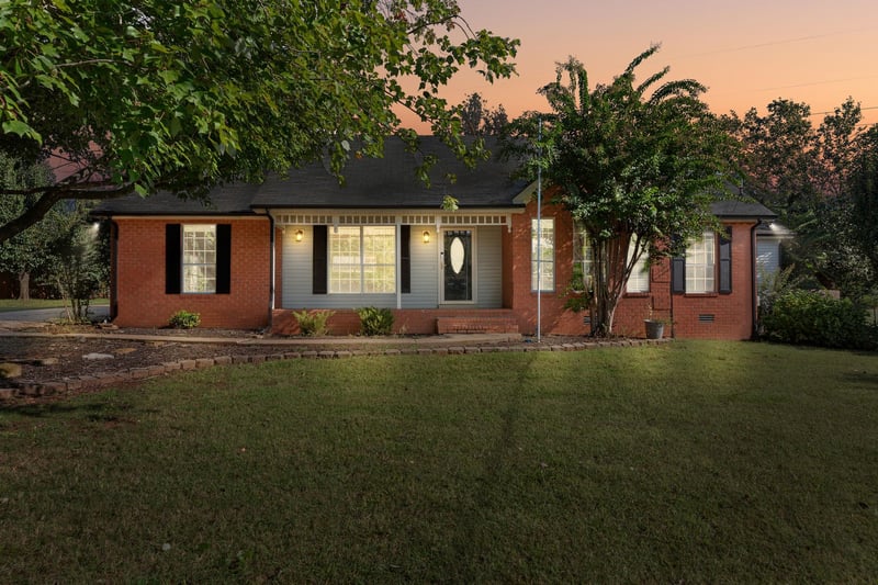 5224 Grassland Dr, Murfreesboro, TN 37129