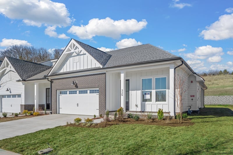 462 Buckwood Ave, Thompsons Station, TN 37179