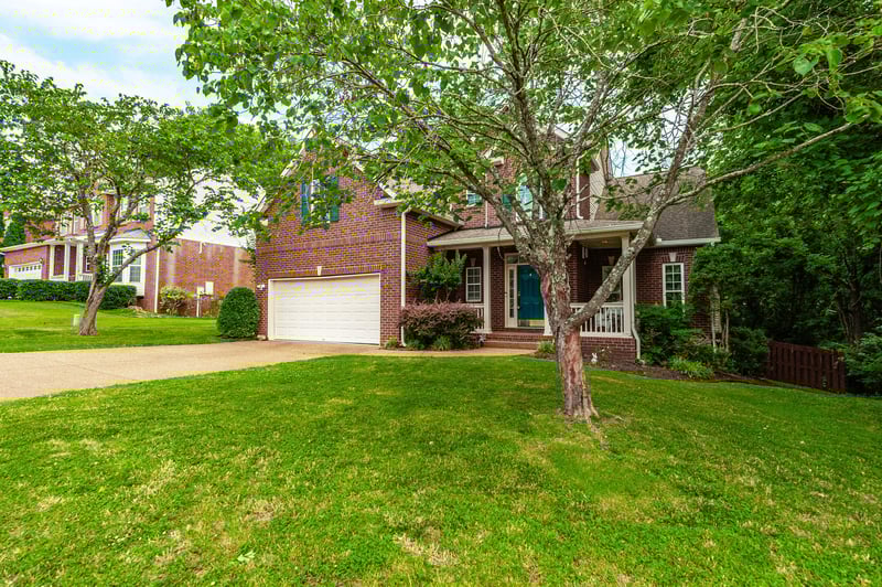 1040 Mansker Farm Blvd, Hendersonville, TN 37075