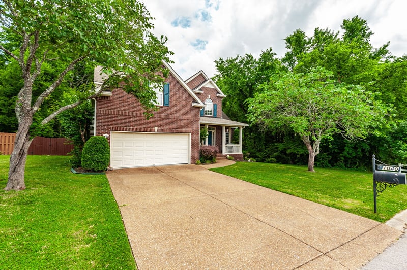 1040 Mansker Farm Blvd, Hendersonville, TN 37075