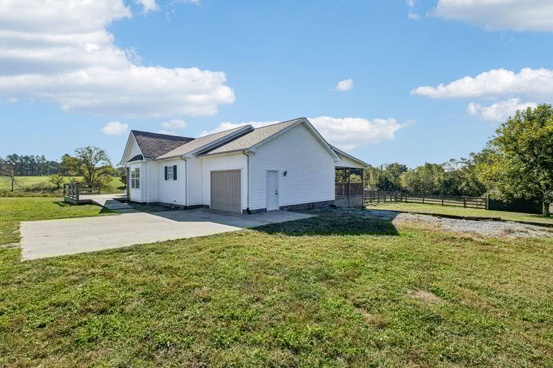 3978 Bilbrey Dr, White House, TN 37188