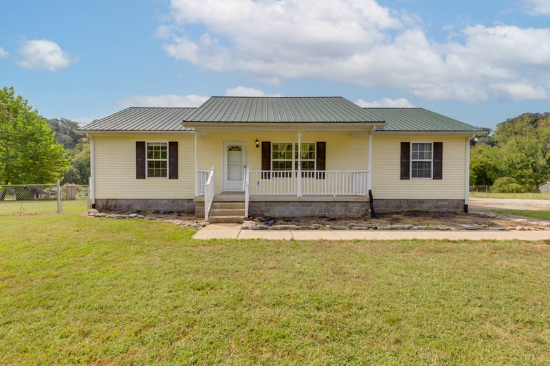 6708 Leipers Creek Rd, Columbia, TN 38401