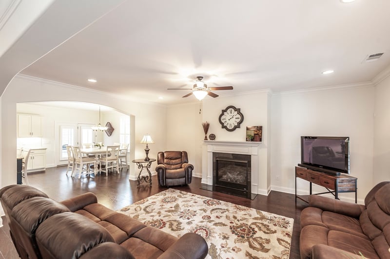 142 Benjamin Ln, Hendersonville, TN 37075