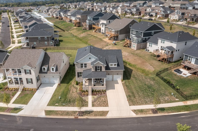 1170 Pebble Run Rd, Hendersonville, TN 37075