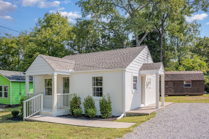 122 Waldron Cir, La Vergne, TN 37086