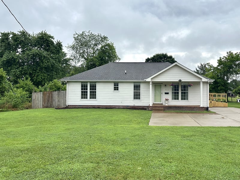 124 Trail Dr, Gallatin, TN 37066