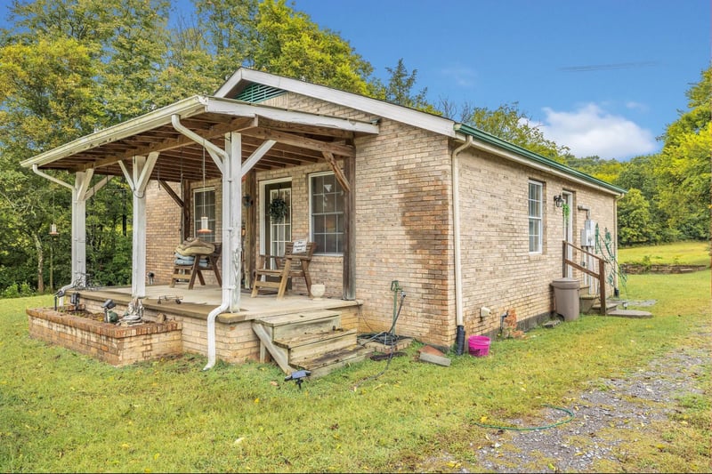 6845 Bizzell Howell Ln, College Grove, TN 37046