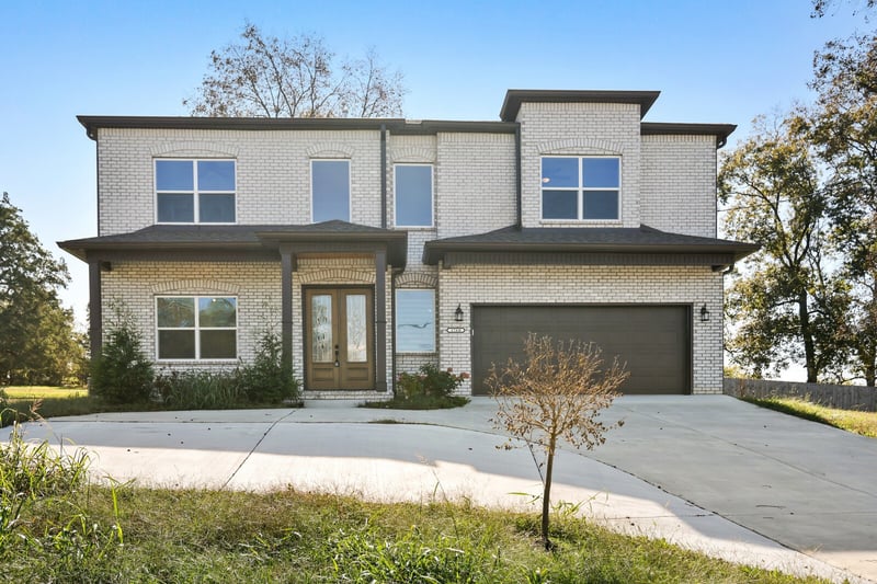 1760 W Main St, Lebanon, TN 37087