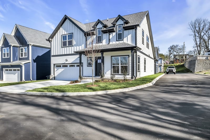 2208 Chadwell Station Ln, Madison, TN 37115