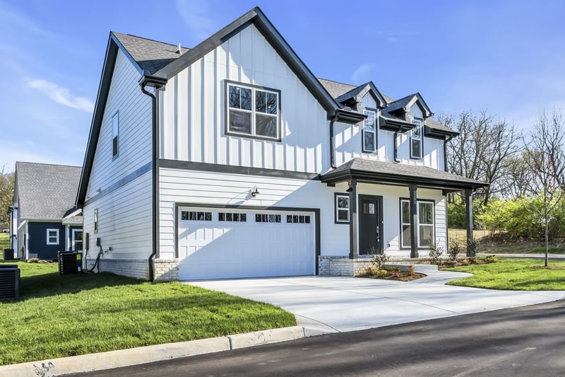 2208 Chadwell Station Ln, Madison, TN 37115