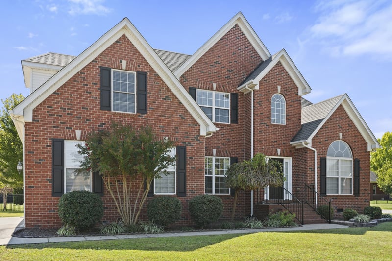 3245 Genoa Dr, Murfreesboro, TN 37128