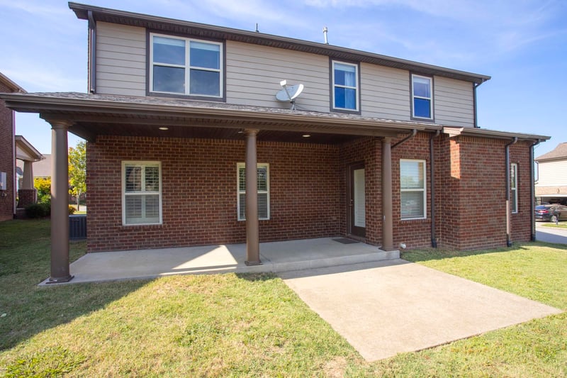 2604 Westerham Way, Thompsons Station, TN 37179