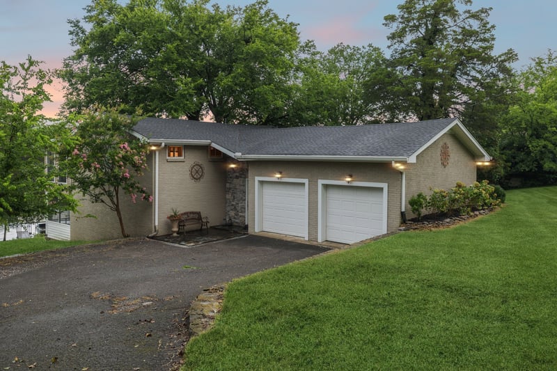 109 Shore Hill Cir, Hendersonville, TN 37075