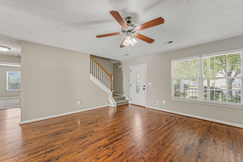 1139 Victoria Dr, Murfreesboro, TN 37129