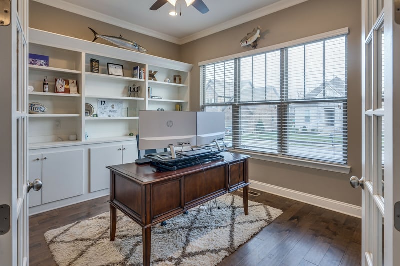 2683 Dunstan Place Dr, Thompsons Station, TN 37179