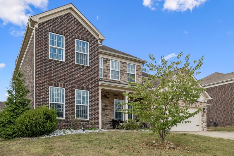 1080 Abberley Cir, Hendersonville, TN 37075