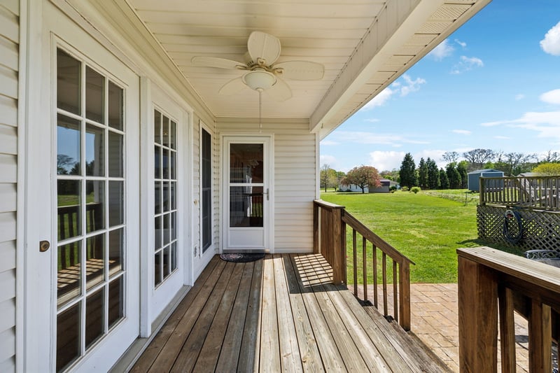 407 Brookside Dr, Mount Pleasant, TN 38474