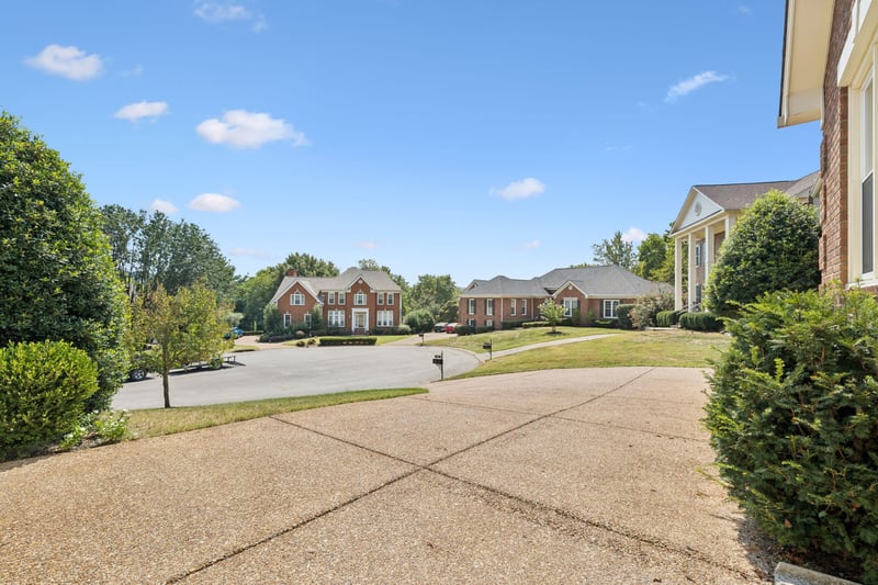 920 S Lane Ct, Brentwood, TN 37027