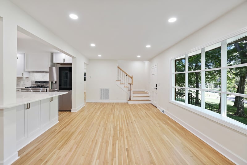 577 Indian Lake Rd, Hendersonville, TN 37075