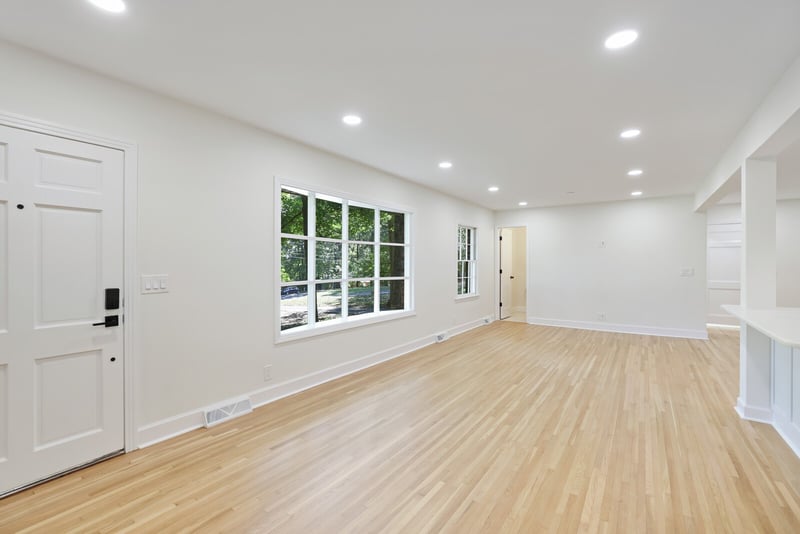 577 Indian Lake Rd, Hendersonville, TN 37075