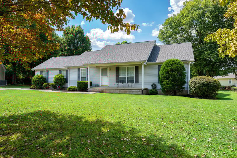 1026 Gary Ct, Murfreesboro, TN 37128