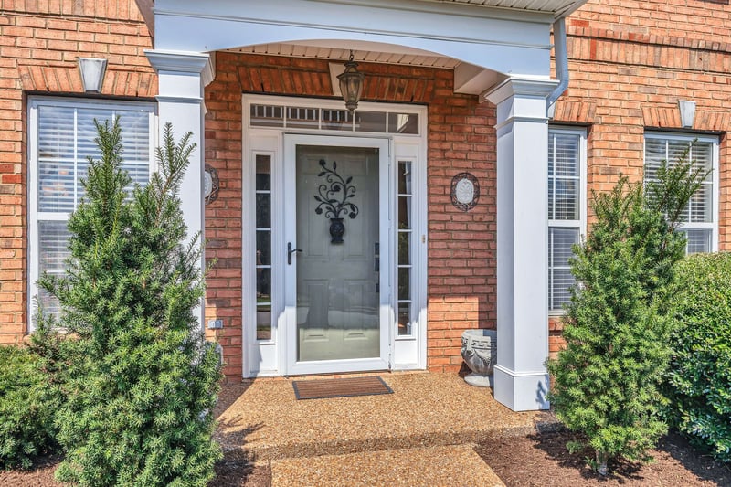 640 Logwood Briar Cir, Brentwood, TN 37027