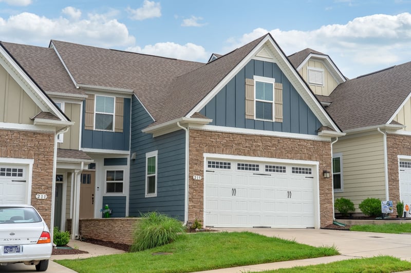 215 S Downs Cir, Goodlettsville, TN 37072