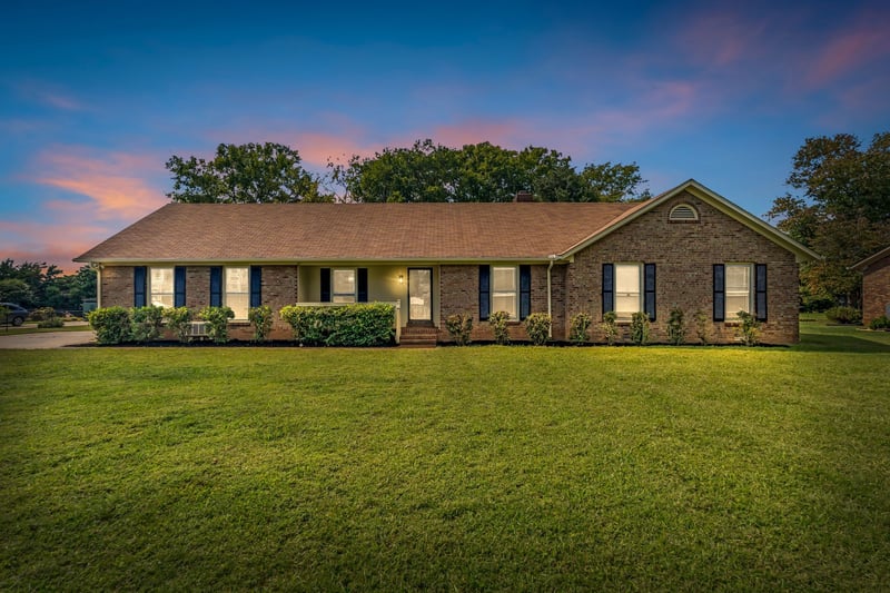 2519 Regency Park Dr, Murfreesboro, TN 37129