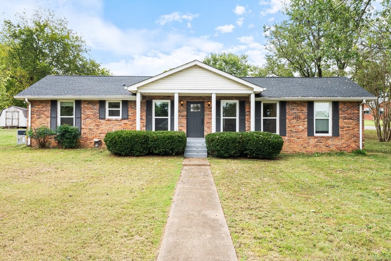 741 S Westland Ave, Gallatin, TN 37066