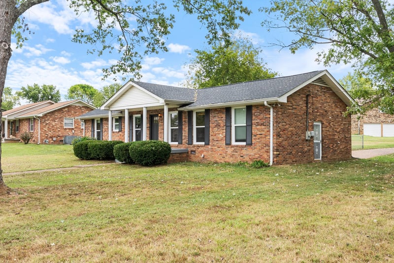 741 S Westland Ave, Gallatin, TN 37066