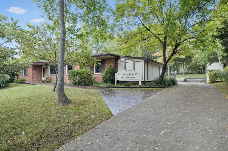 812 W Old Hickory Blvd, Madison, TN 37115