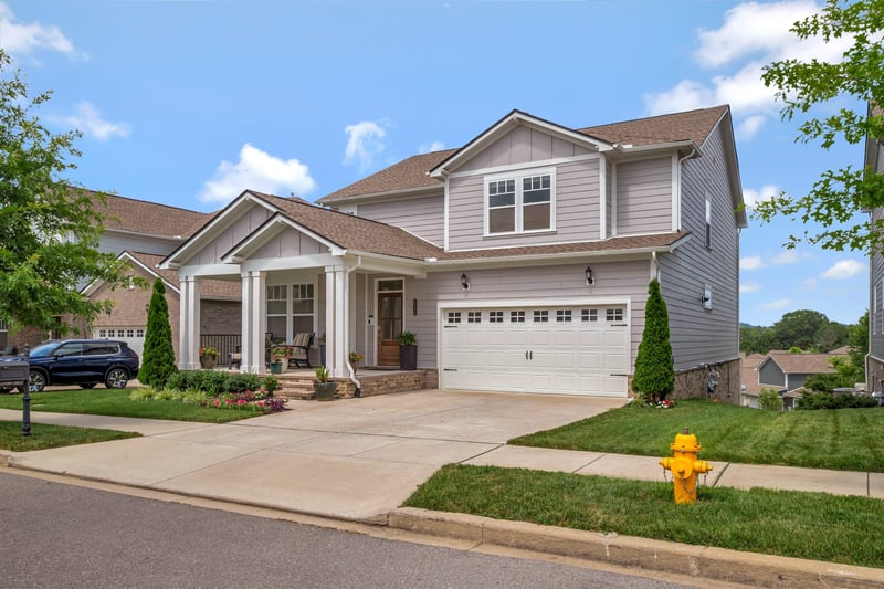 2265 Maytown Cir, Thompsons Station, TN 37179