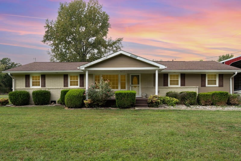 5181 Thomasville Rd, Chapmansboro, TN 37035
