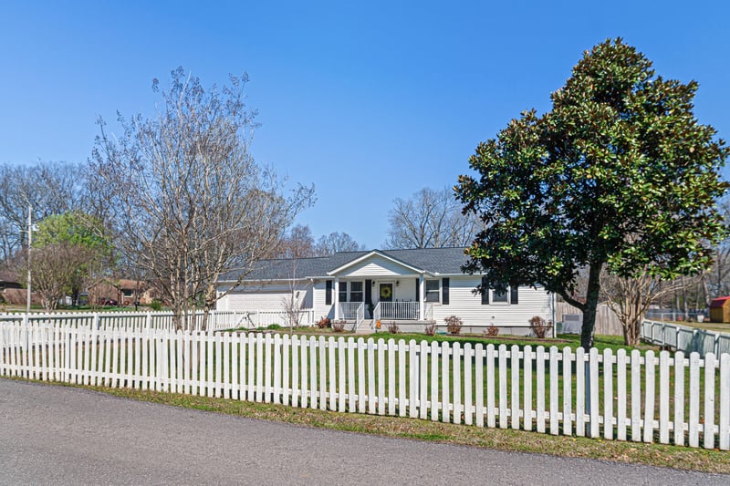 611 Cheyenne Ct, Smyrna, TN 37167