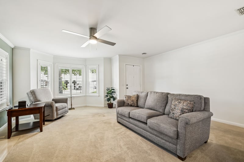 423 Forest Glen Cir, Murfreesboro, TN 37128