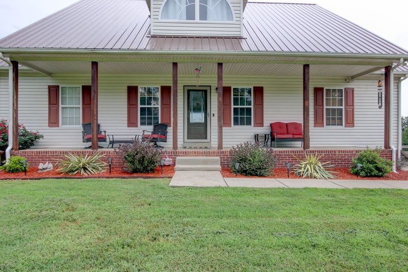 2964 Sweethome Rd, Chapmansboro, TN 37035