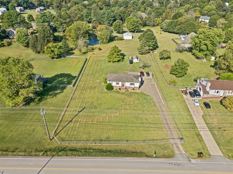 2195 Clara Mathis Rd, Spring Hill, TN 37174