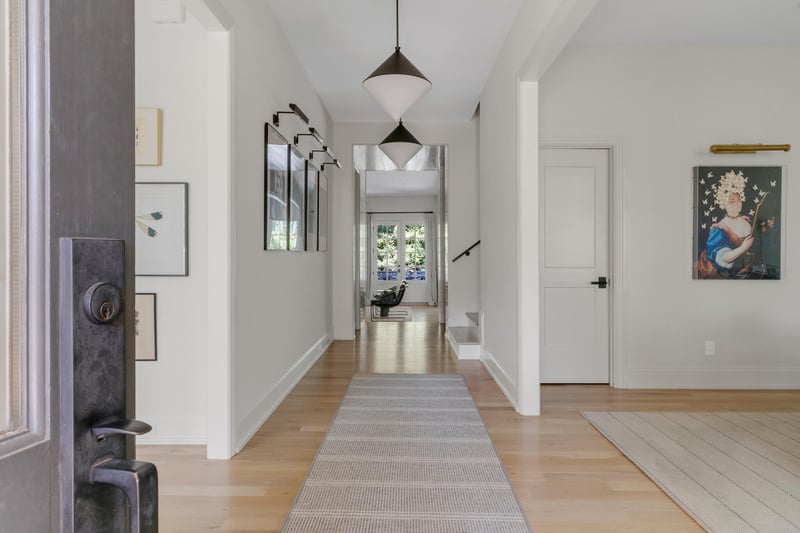 956 Battery Ln, Nashville, TN 37220