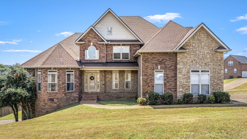 300 Dani Ct, Mount Juliet, TN 37122