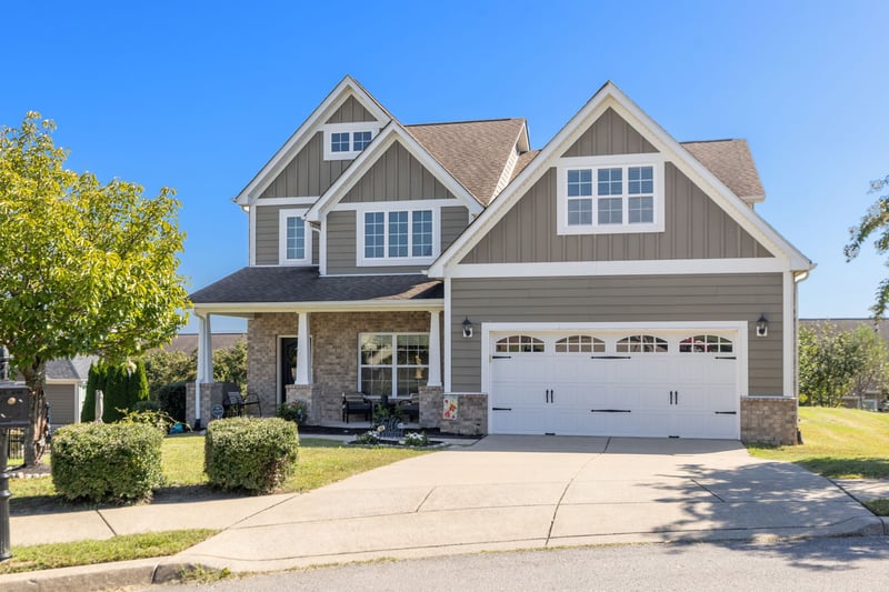 2404 Seven Oaks Pk, Thompsons Station, TN 37179