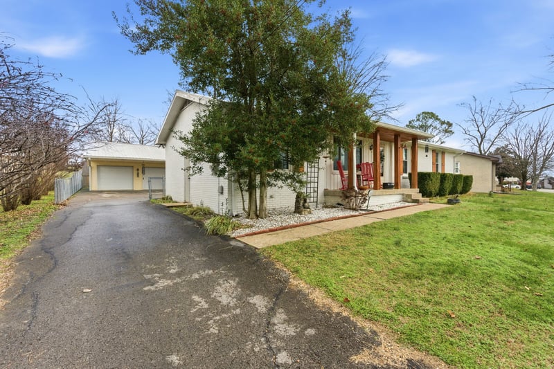 104 Cheryl Ct, Hendersonville, TN 37075