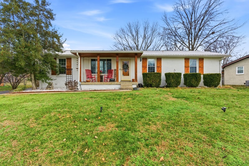 104 Cheryl Ct, Hendersonville, TN 37075