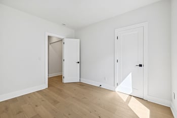 923 Currey Rd, Nashville, TN 37217