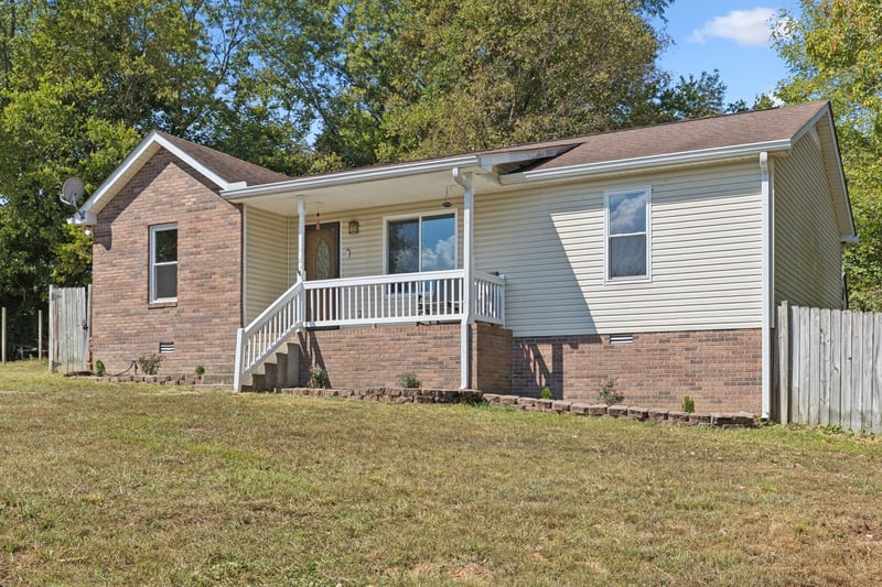 3033 Maitland Dr, Greenbrier, TN 37073
