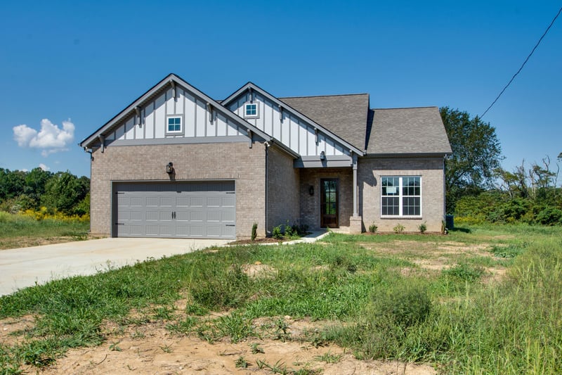 946 Hunters Ln, Springfield, TN 37172