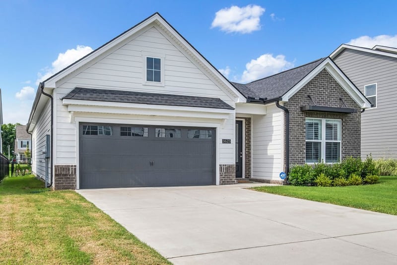 3625 Shady Forest Dr, Murfreesboro, TN 37128